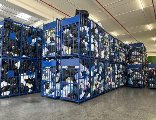 EL IMPACTO DE LA INDUSTRIAL TEXTIL EN EL MEDIOAMBIENTE ES INSOTENIBLE