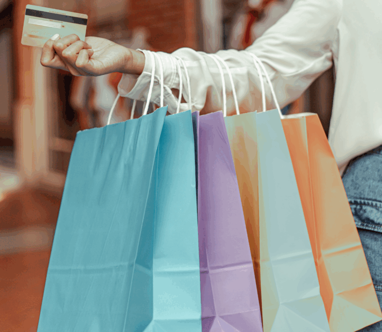 HUYE DEL SOBRECONSUMO ESTE BLACK FRIDAY