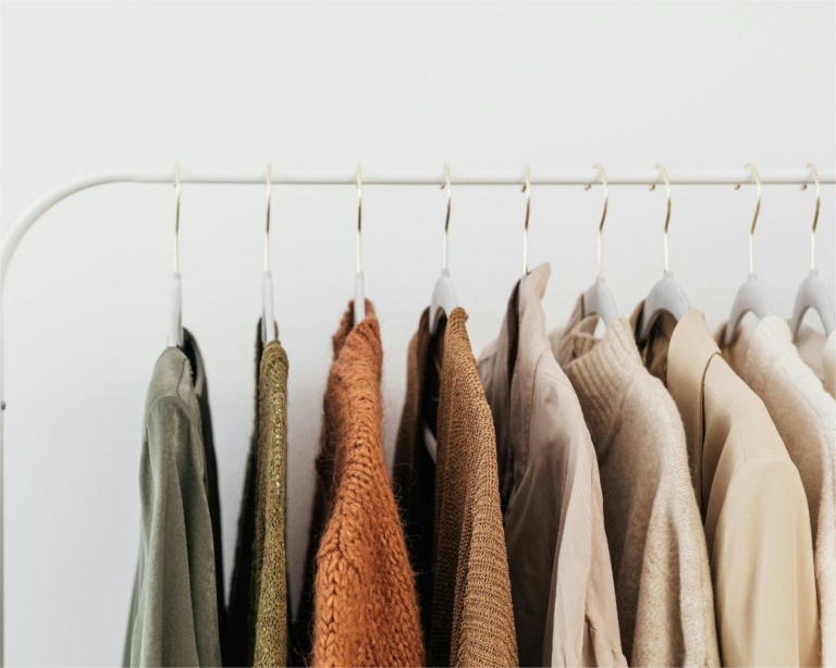 EL LUJO SILENCIOSO DEL 3-3-3